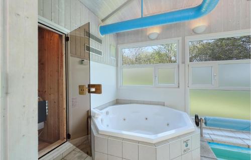 Vannas istaba, Poolhaus 2 In Hohendorf in Gross Mohrdorf