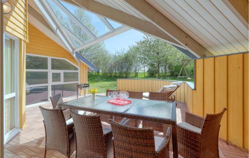 Balkons/terase, Poolhaus 2 In Hohendorf in Gross Mohrdorf