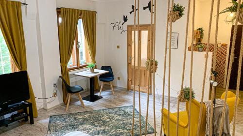 Beautiful Apartment in Bratislava Old Town with AC, Bratislava (foto 9)