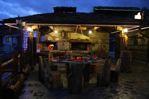 Шапкова Къща in Delčevo