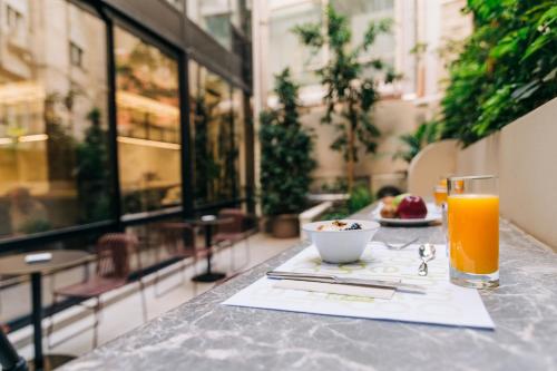 Athinais Hotel - main image