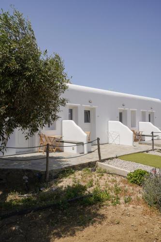 Casa Nostra Mykonos Boutique Rooms & Studios