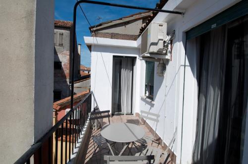 Al Portico Guest House - image 14
