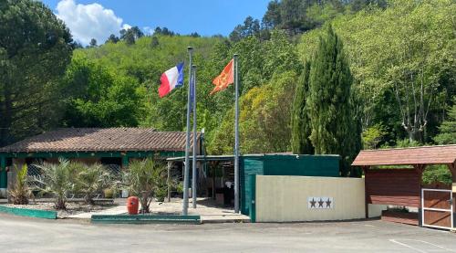 Camping La Bernede