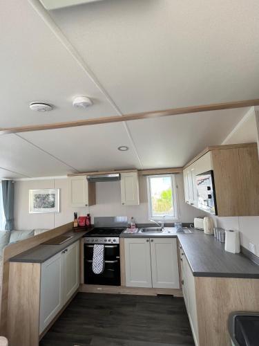 Sunnycott Caravan Park in Cowes West and Gurnard