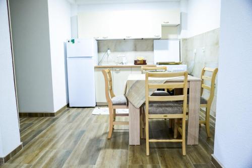 Konyha, Villa Silva in Chekoshtina