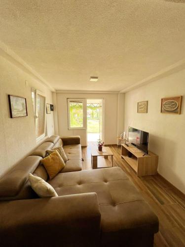 Létesítmények, Villa Silva in Chekoshtina