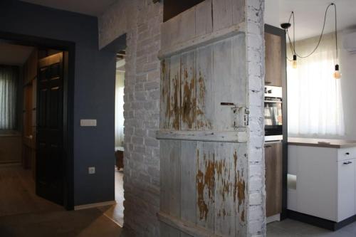 Luxury Loft Center #2 Min to Main Square# Parking, Skopje (foto 7)