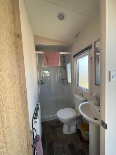 Sunnycott Caravan Park - image 3