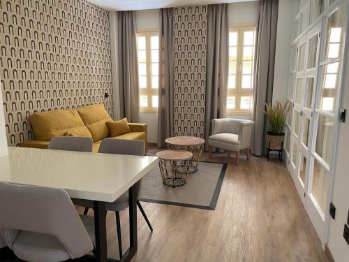 Suites Chinitas Room Type - One-Bedroom Apartment