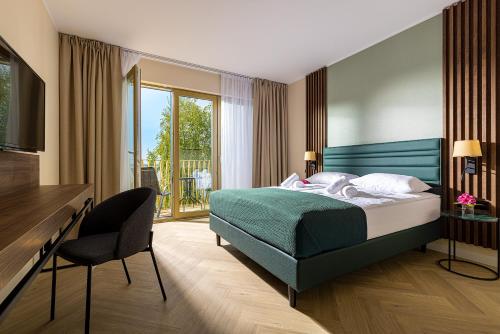. Hotel Meridian