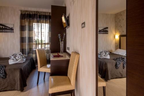 Hotel Dei Mille - image 2