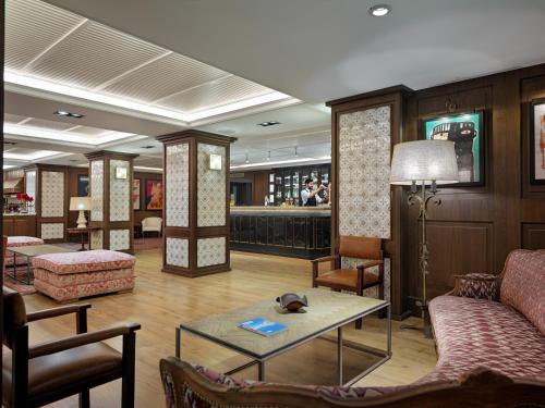 H10 Corregidor Boutique Hotel - image 4