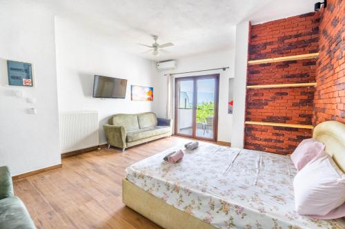  Stone House & Apartments in Stavros