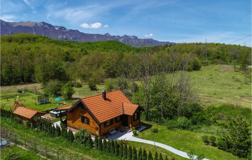 Gorgeous Home In Lovinac With Sauna