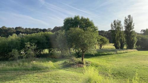 Très jolie maison sur golf proche mer