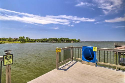 Waterfront Lake Home with Deck - New Renovations!