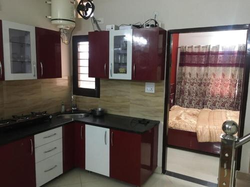 Cozinha, GANESH GUEST HOUSE in Pathan Nangal