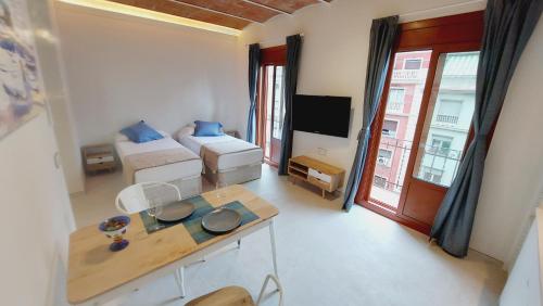 Gaudi's Nest Apartments - image 2