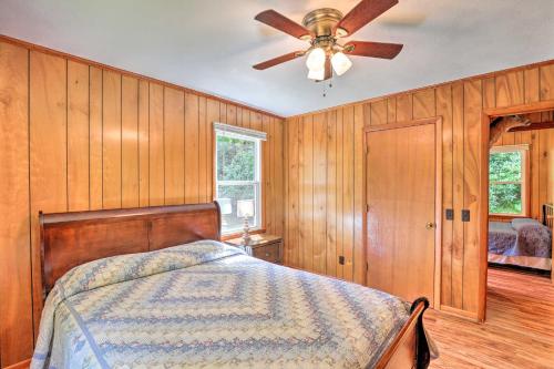 Charming Blue Ridge Mtn Cottage about 4 Mi to Hiking! - image 8