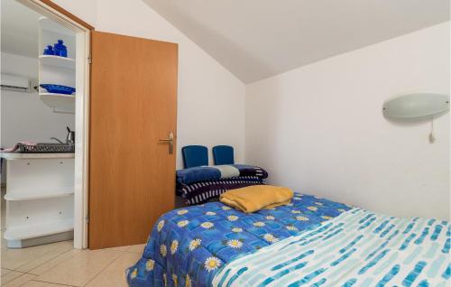 2 Bedroom Lovely Apartment In Punta Kriza