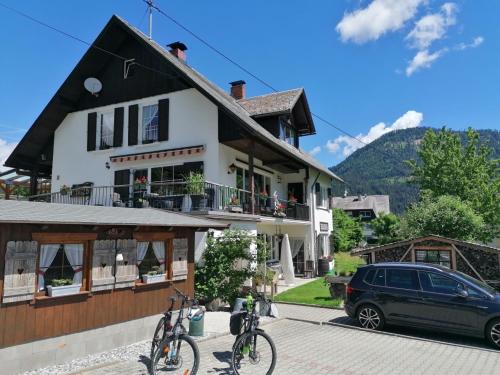 B&B Haus Holunder Weissbriach - Accommodation