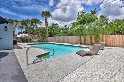 Venice Escape with Backyard and Pool - Near Beach! - image 2