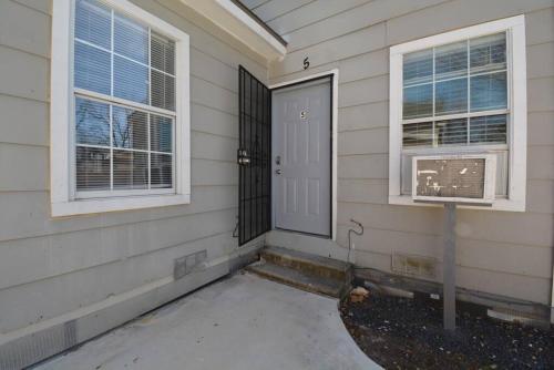 SuperValue Suite #5 @ East End Revitalized, Houston (foto 7)