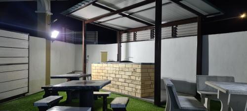 Bar/lounge, Rest n Splash by Home Stay Cikgu D'Inapan Kijang in Alor Setar