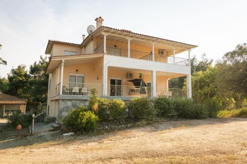 F & B Summer Collection - Paliouri, Paliouri (Foto 2)