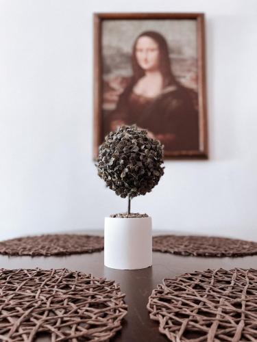 IVY Apartment in the Heart of the City