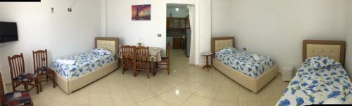 Apartment with Sea View image 10