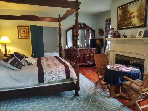 1805 House Bed & Breakfast - image 11