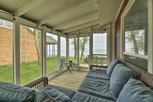 Lakefront Cottage Near Wineries and State Parks! in Muskegon