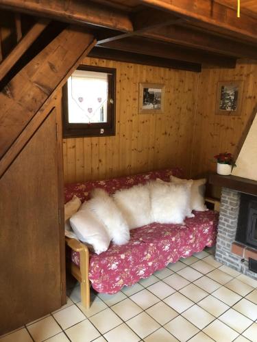 Chalet SAVOYARD avec JARDIN et TERASSE ! gîte à louer La Maison Cocotte