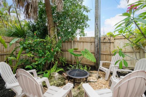 Létesítmények, Chic Coastal - Heated Pool per request, Near PGA & Everything! in Palm Beach Gardens (FL)