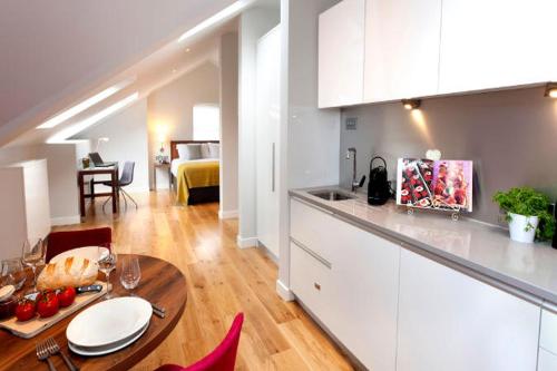 PREMIER SUITES PLUS Dublin Ballsbridge - image 10