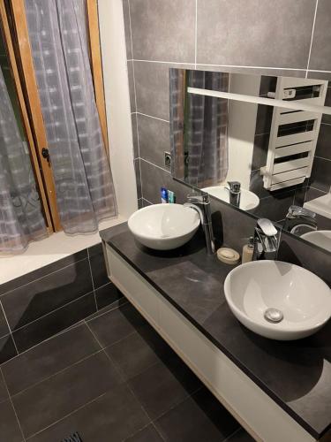 Bathroom, La maison jacuzzi - Privatiser une soiree jacuzzi in Santeny
