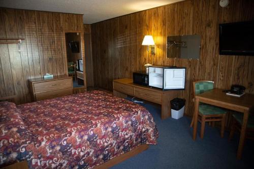 ARTOS MOTEL – Harvey, ND