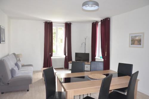 AU BORD DE L'EAU appartement 50 M2 - Saint-Domet