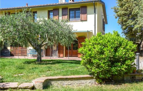 Awesome home in Venturina Terme with WiFi and 2 Bedrooms gîte à louer Venturina