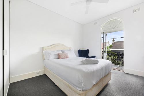 Pet Friendly Paddo Terrace - image 2