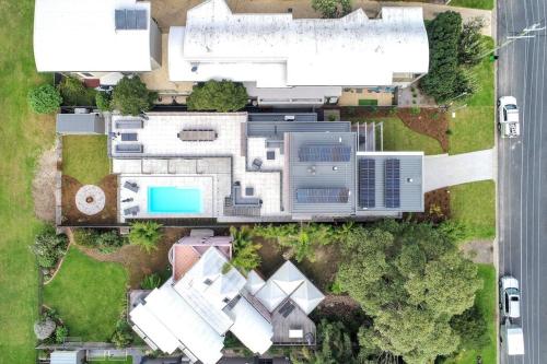 Beachfront Escape - 6 bedroom, Pool & beach access, Merimbula (fotografie 7)