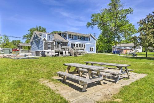 Captains Quarters at St Albans Bay Marina