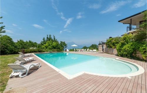 Stunning Home In Albisano With Sauna, 6 Bedrooms And Outdoor Swimming Pool