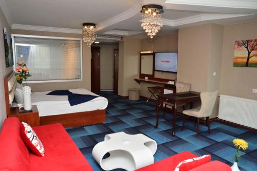 Junior Suite image 5