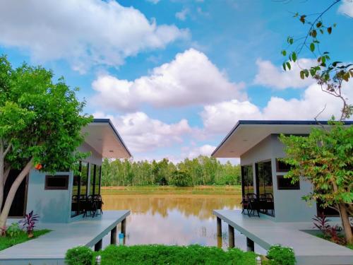 Фасада на хотела, Wuadaengvilla in Sawai Chik