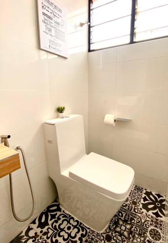 comfy 3-bedrooms with family karaoke Max-10pax comfy 3-bedrooms with family karaoke Max-10pax