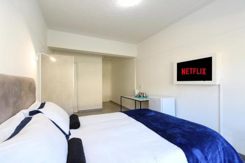 Sea Point apartment Room Type - Deluxe Suite
