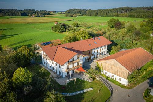 Ferienwohnung Kaindl - Apartment - Chieming